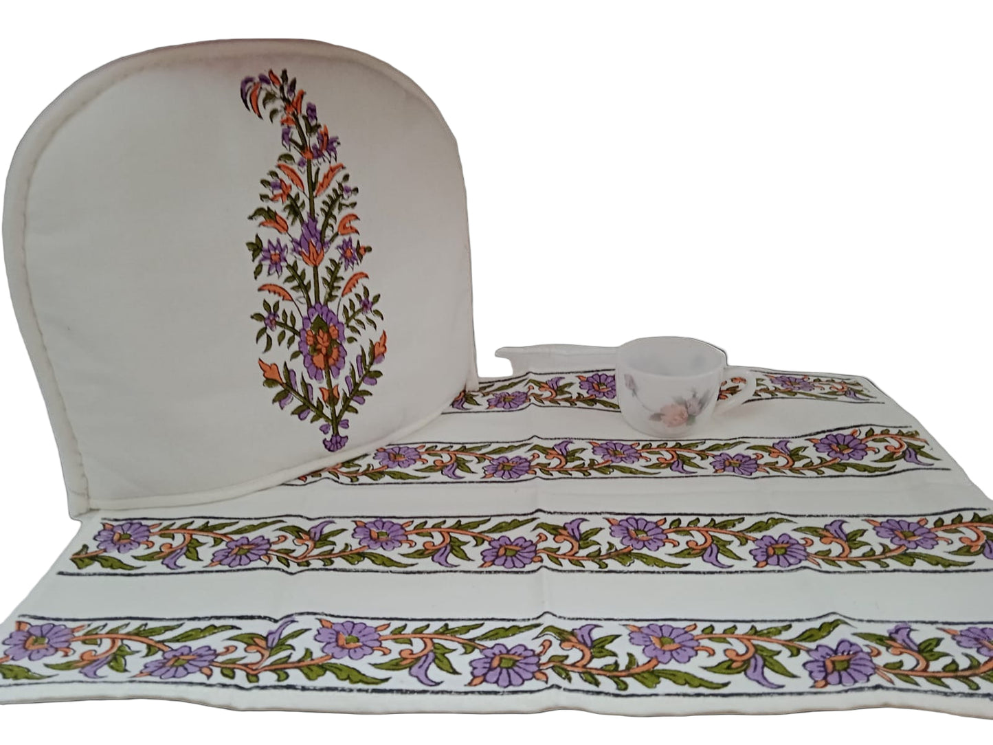 Tea Cosy With Tray Cloth