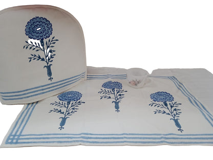 Tea Cosy With Tray Cloth